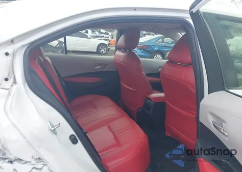 2021 Toyota Corolla Le z USA, uszkodzony, nr VIN JTDVPMAEXMJ136154